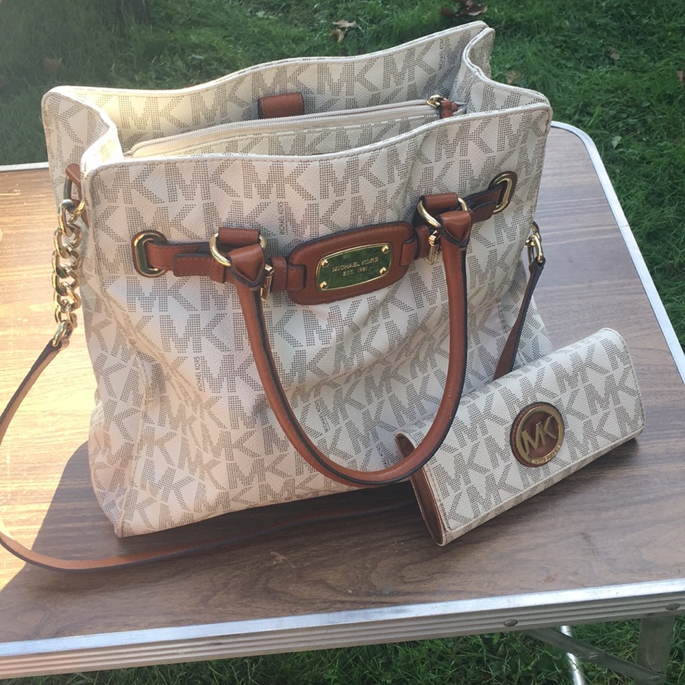 Michael Kors Purse and Wallet